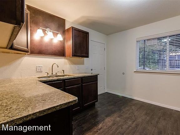 4th image of 5114 Columbia Ave #203