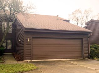 1807B Glenwood Oaks Ct, Urbana, IL