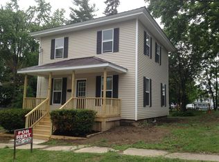 14 Rockwell St, Alexandria Bay, NY 13607