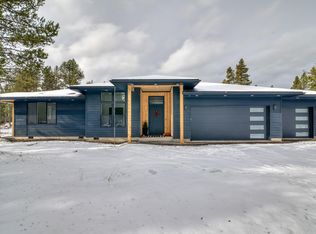 55401 Heierman Dr, Bend, OR 97707