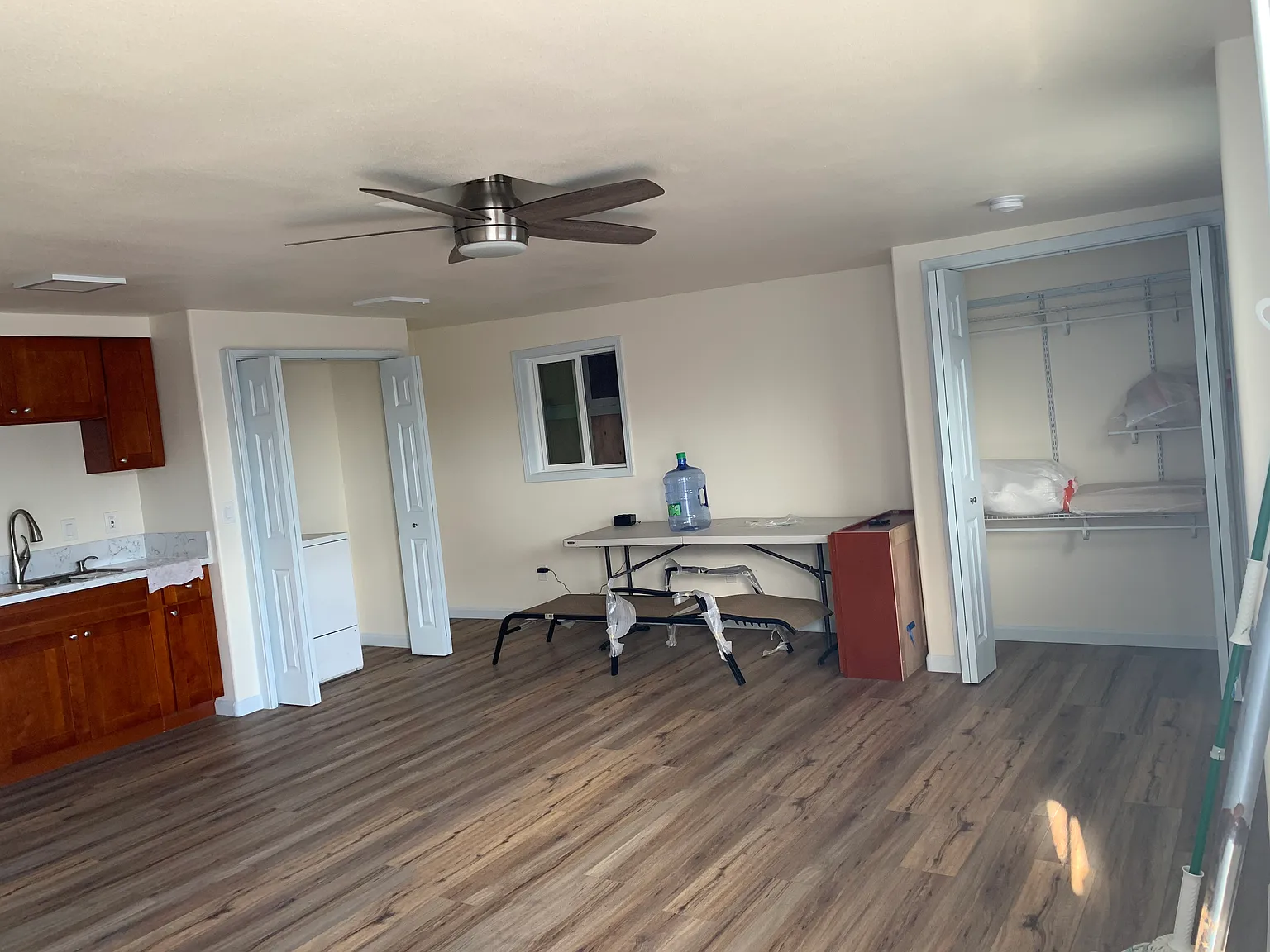 Studio, 480 sqft, $1,600 — Photo 2