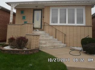 2915 W 82nd St, Chicago, IL 60652