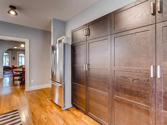 4th image of 1284 N Corona St APT B5