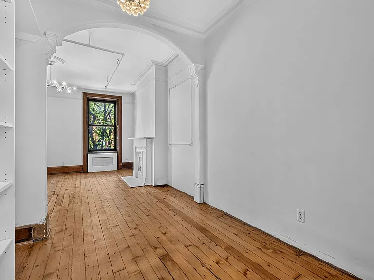 458 W 153rd St #2 — Photo 14