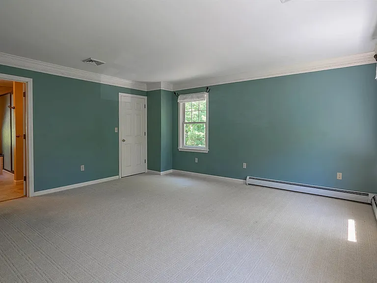 67 Sargent Rd — Photo 46