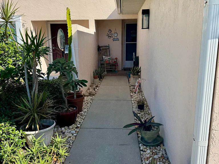 53 Anchor Dr — Photo 3