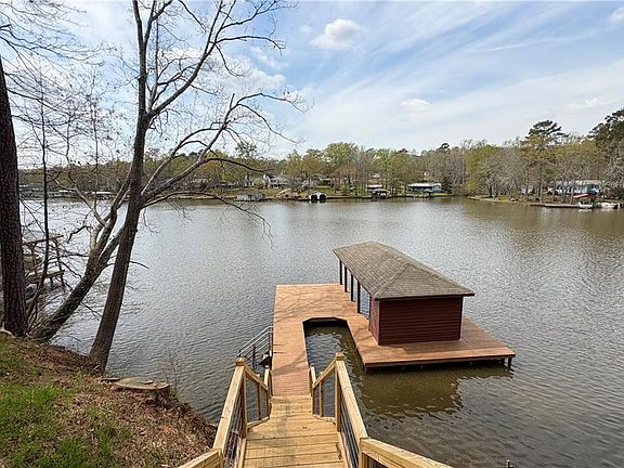 2nd image of 139 E Bearcreek Rd #C