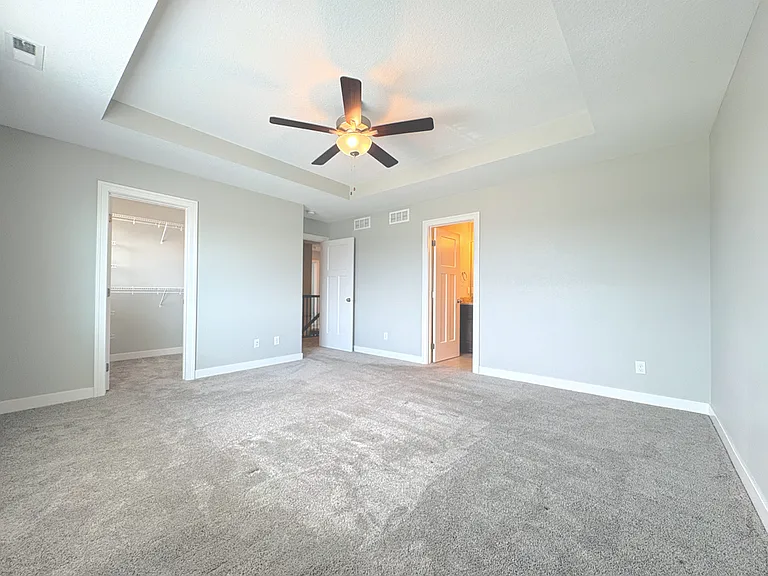5110 NW 15th St — Photo 12