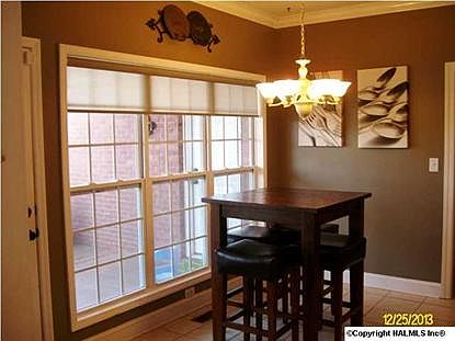 4th image of 130 Hedgestone Dr