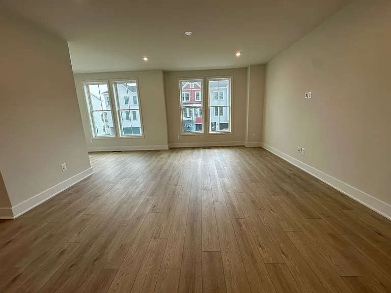 124 Galaxy Pl — Photo 14