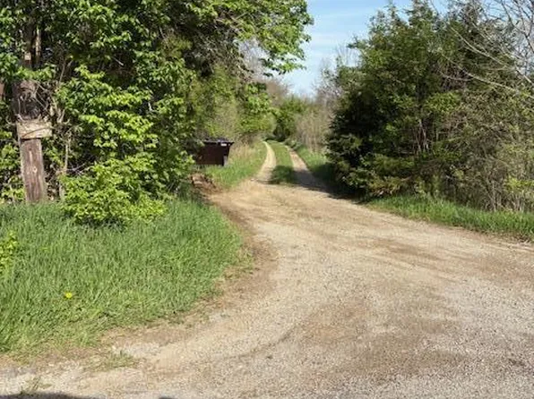 2145 Mallow Rd, Frankfort, OH 45628