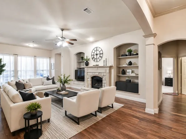 2705 Fox Creek Trl, Arlington, TX 76017