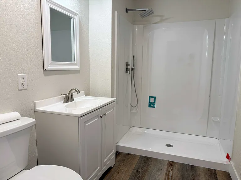 101 W FM 6 — Photo 11