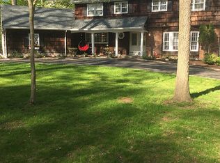 21 Wilderness Rd, Saint James, NY 11780