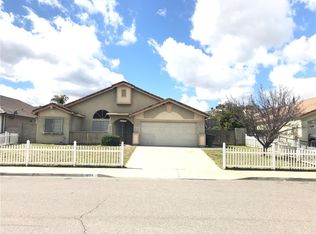 834 Shana Ct, Perris, CA 92570