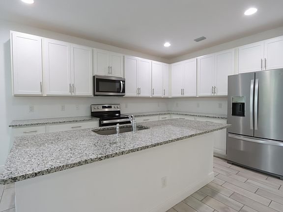 2nd image of 26552 Bonita Fairways Blvd