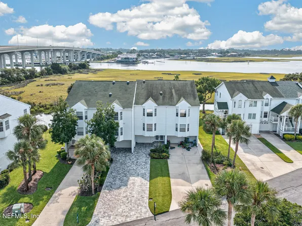 3331 LIGHTHOUSE POINT Lane, Jacksonville, FL 32250