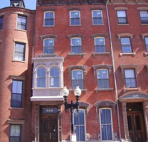 Massachusetts Ave — Photo 13