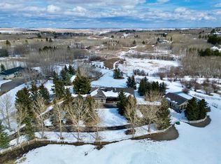 260048 SW Bearspaw Rd, Rocky View County, AB T3R1H4