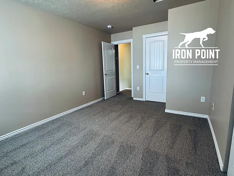 4005 Washington Ave — Photo 15