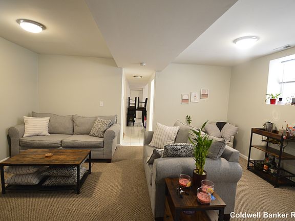 3rd image of 2536 W Augusta Blvd #G