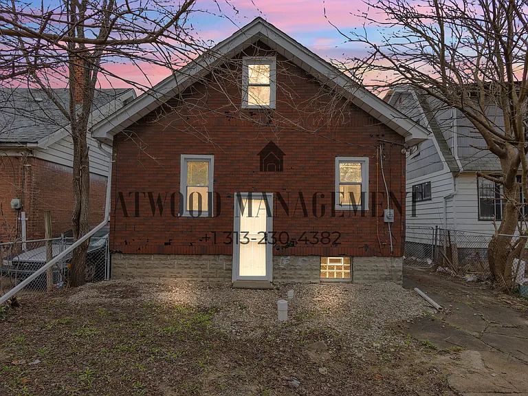 13979 Cherrylawn St — Photo 11