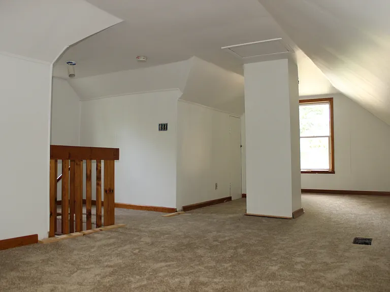 2430 Superior St — Photo 12
