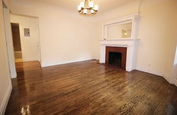 Rented by Compass | media 7