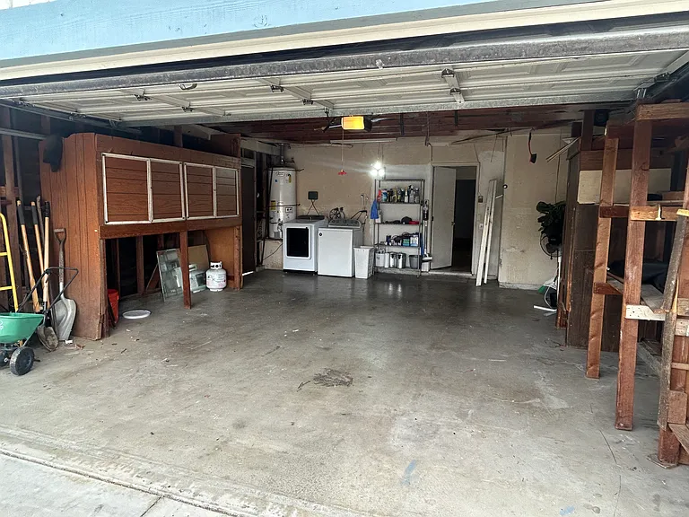 25861 Amapolas St — Photo 17