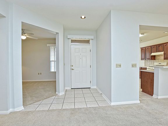 4th image of 109 Dewberry Dr