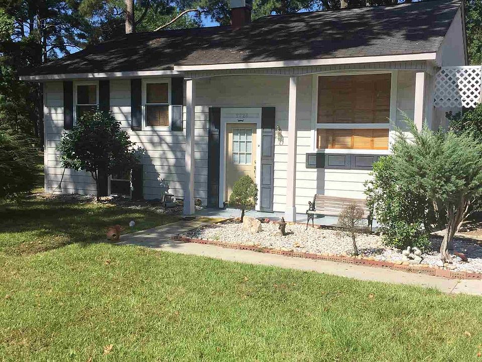 1st image of 2728 Riverland Dr