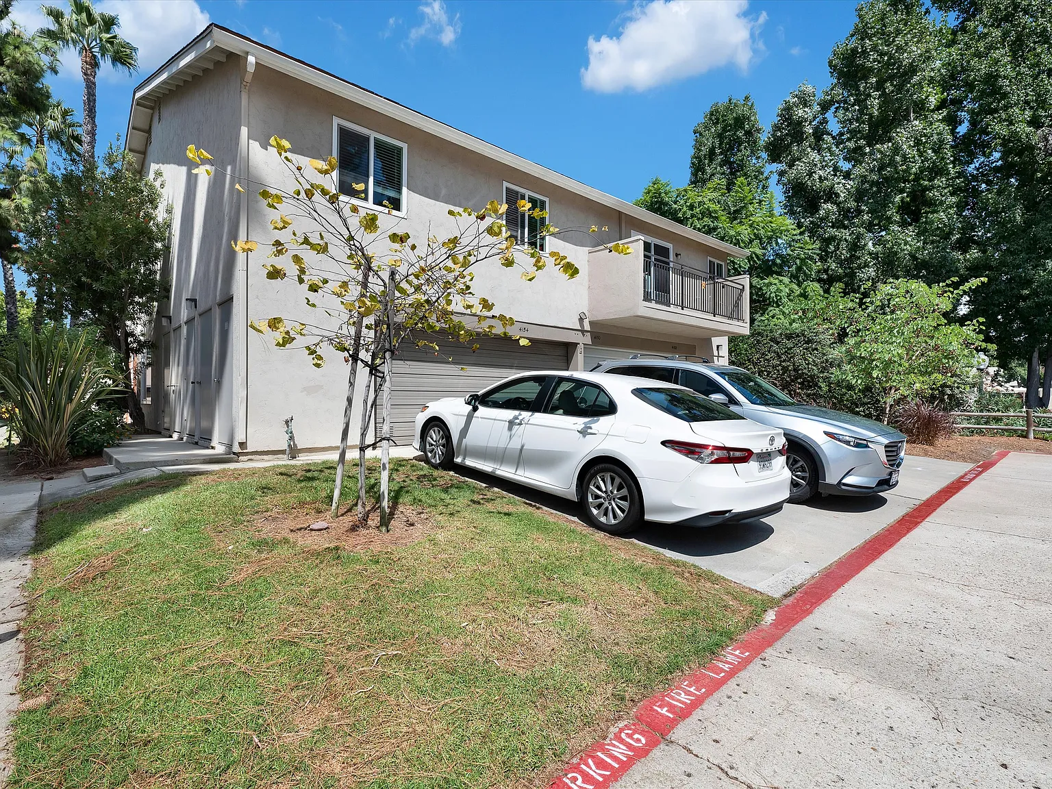 3 bed, 1.5 bath, 1100 sqft, $4,300 — Photo 2