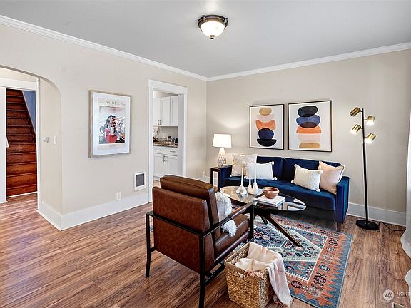 4th image of 4051 E F Street