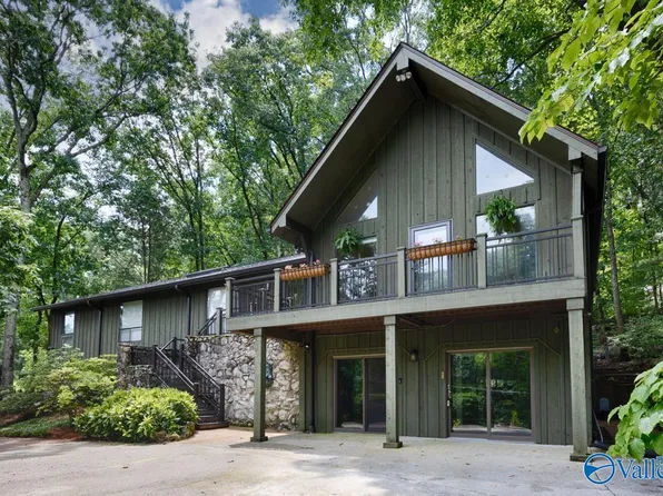 3006 Barcody Rd SE, Huntsville, AL 35802