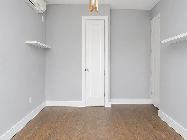 486 Harman St #2N — Photo 10