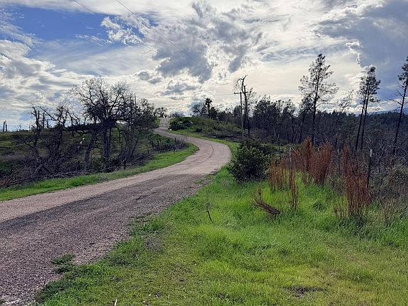 4th image of 15782 Stagecoach Rd