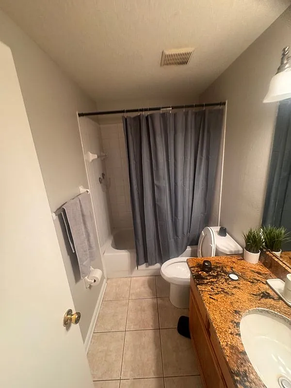 3 bed, 2.0 bath, 1500 sqft, $2,500 — Photo 4