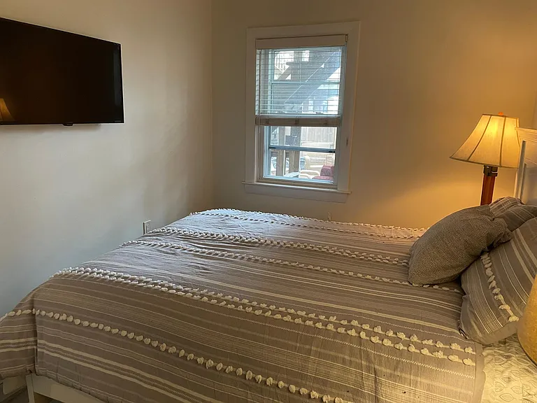 86 Putnam St #1 — Photo 6