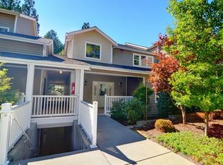 19937 15th Ave NE, Shoreline, WA 98155