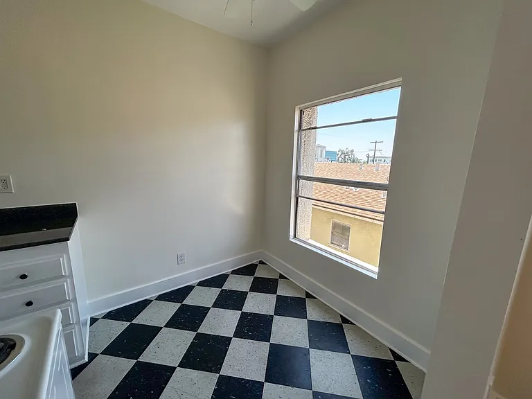 Normandie Hollywood, LLC — Photo 6