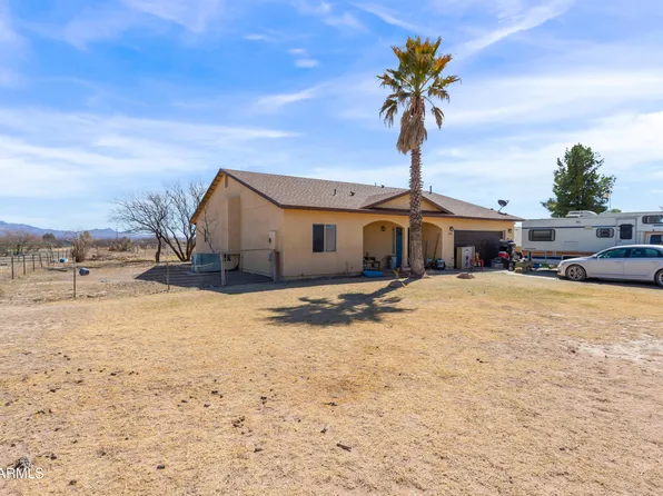9455 S SYLVIA Lane, Hereford, AZ 85615