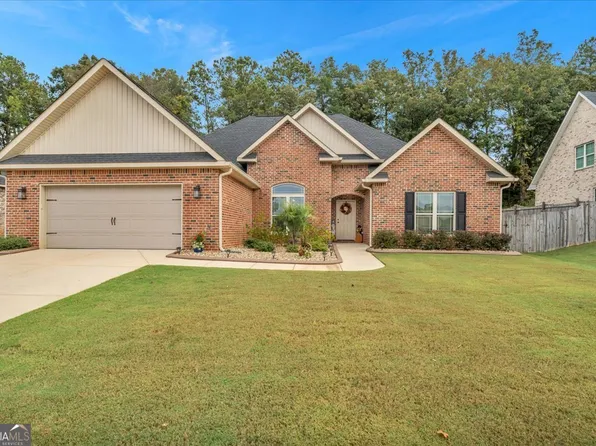 108 Timber Ridge Cir, Byron, GA 31008