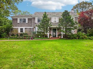 238 Cedar Avenue, Hewlett Bay Park, NY 11557