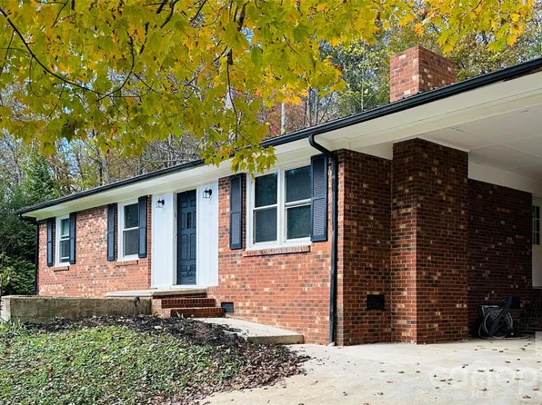 2238 Flatwood Rd, Lenoir, NC 28645