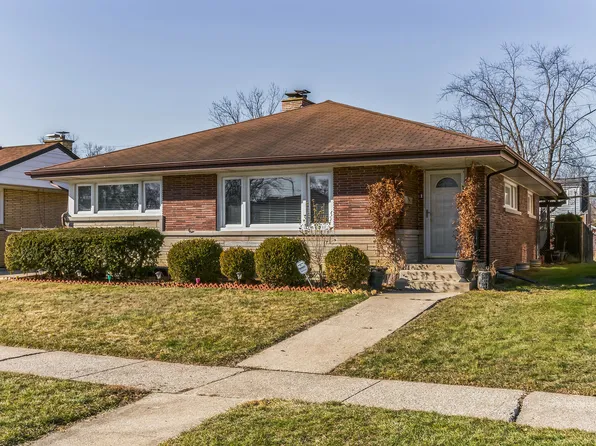 1952 Norfolk Ave, Westchester, IL 60154