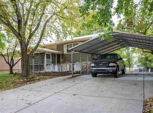 1312 17th St, Wamego, KS 66547