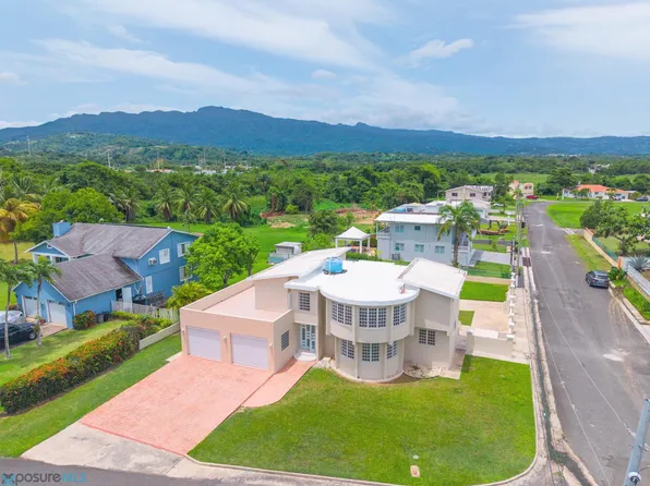13 Paraaso, Rio Grande, PR 00745