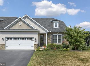 120 Sawgrass Dr, Millersville, PA 17551
