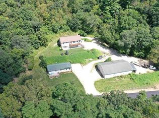 13120 McQueen Rd, Ferryville, WI 54628