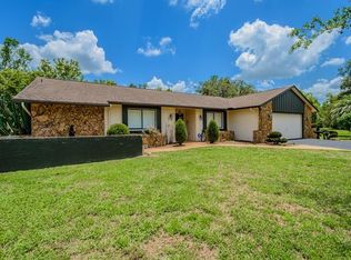 10900 Luscombe Ct, New Port Richey, FL 34654